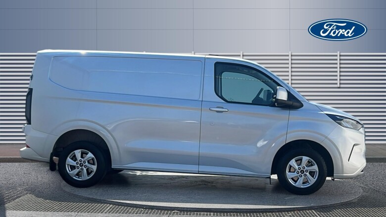 Ford Transit Custom 300 L1 Diesel Fwd 2.0 EcoBlue 136ps H1 Van Limited
